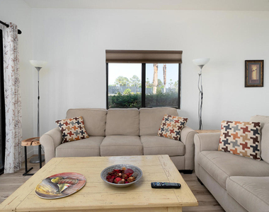 28763 E Portales Drive - Photo Thumbnail 11