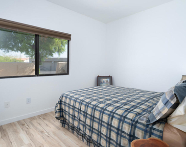 28763 E Portales Drive - Photo Thumbnail 15