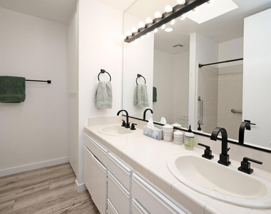 28763 E Portales Drive - Photo Thumbnail 17