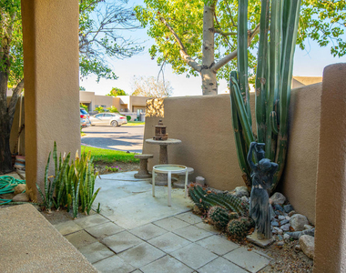 28602 Taos Court - Photo Thumbnail 2