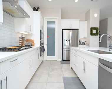 67385 Zuni Court - Photo Thumbnail 8