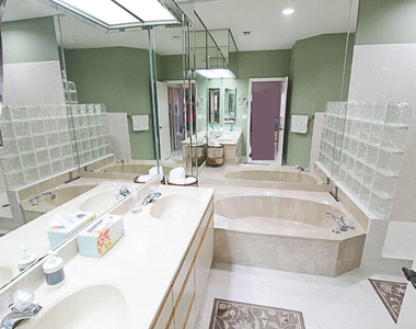 886 Windermere Way - Photo Thumbnail 18