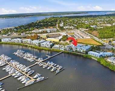 975 Nw Flagler Avenue - Photo Thumbnail 5