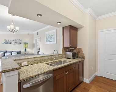 975 Nw Flagler Avenue - Photo Thumbnail 26