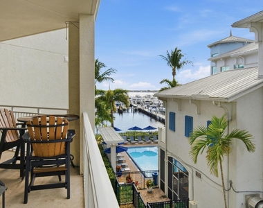 975 Nw Flagler Avenue - Photo Thumbnail 30
