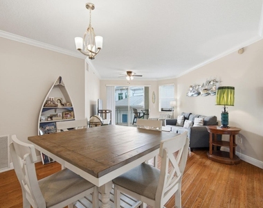 975 Nw Flagler Avenue - Photo Thumbnail 11