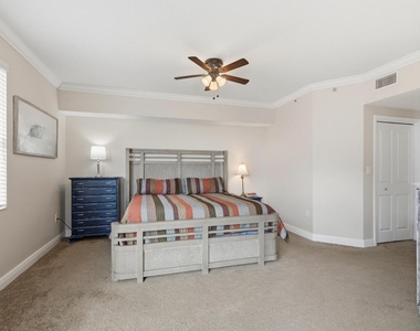 975 Nw Flagler Avenue - Photo Thumbnail 14