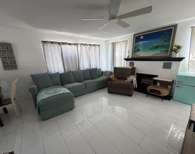1015 S K Street - Photo Thumbnail 24