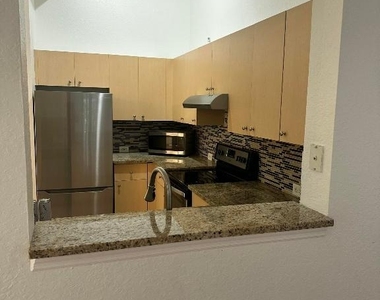 220 Crestwood Circle - Photo Thumbnail 15