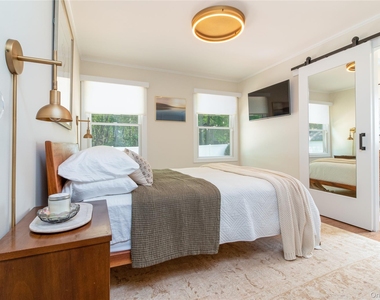 1850 Rocky Point Road - Photo Thumbnail 12