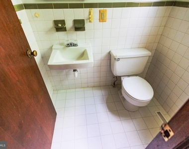 213 Laurel Avenue - Photo Thumbnail 16