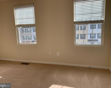 20549 Asheville Drive - Photo Thumbnail 6