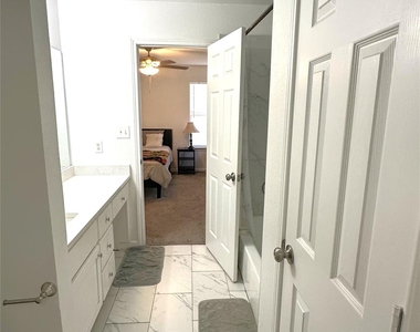 13609 Letti Ln - Photo Thumbnail 15