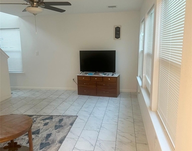 13609 Letti Ln - Photo Thumbnail 20