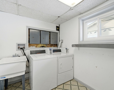 4311 N Grace Street - Photo Thumbnail 17