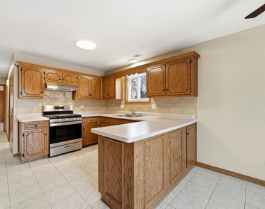 4311 N Grace Street - Photo Thumbnail 15
