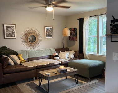 4608 Wheeler Avenue - Photo Thumbnail 3