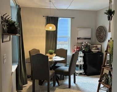 4608 Wheeler Avenue - Photo Thumbnail 6