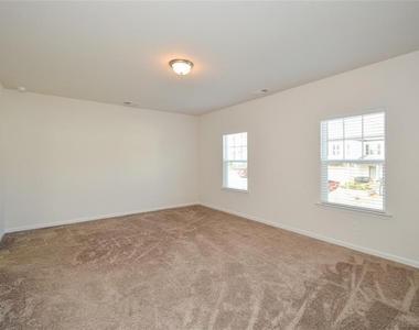 350 Cranston Drive - Photo Thumbnail 24