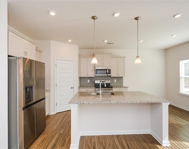 350 Cranston Drive - Photo Thumbnail 11