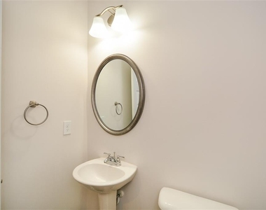 350 Cranston Drive - Photo Thumbnail 6