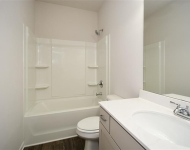 350 Cranston Drive - Photo Thumbnail 42