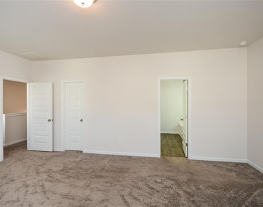 350 Cranston Drive - Photo Thumbnail 26