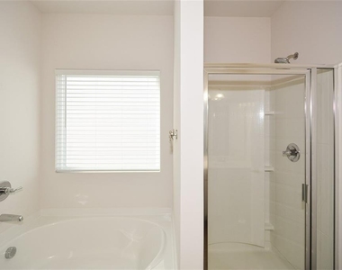 350 Cranston Drive - Photo Thumbnail 30