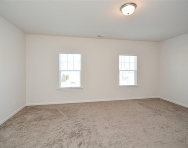 350 Cranston Drive - Photo Thumbnail 27