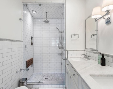 663 Yorkshire Road Ne - Photo Thumbnail 45