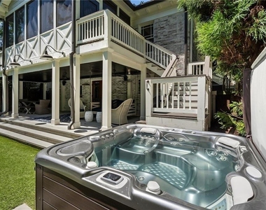 663 Yorkshire Road Ne - Photo Thumbnail 60