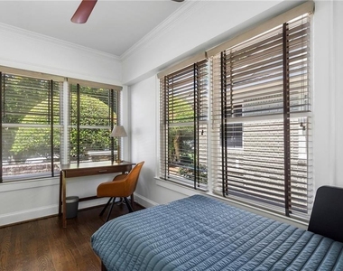 663 Yorkshire Road Ne - Photo Thumbnail 14