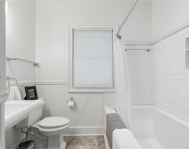 663 Yorkshire Road Ne - Photo Thumbnail 35