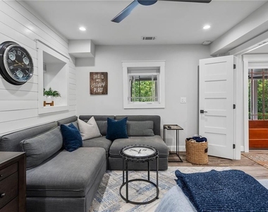 663 Yorkshire Road Ne - Photo Thumbnail 77