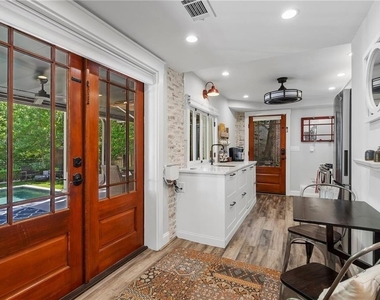 663 Yorkshire Road Ne - Photo Thumbnail 70