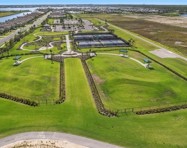 11200 Canal Grande Drive - Photo Thumbnail 42