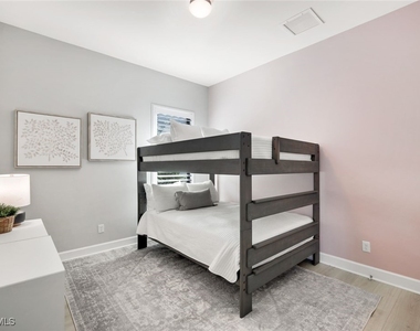 11200 Canal Grande Drive - Photo Thumbnail 18