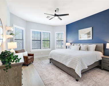 11200 Canal Grande Drive - Photo Thumbnail 16