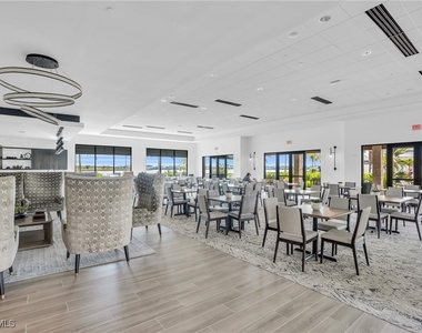 11200 Canal Grande Drive - Photo Thumbnail 32