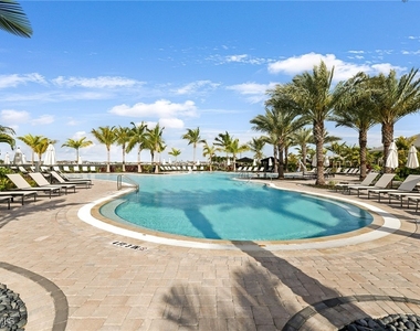 11929 Sacra Place - Photo Thumbnail 39
