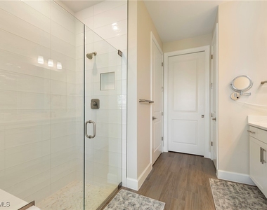 11929 Sacra Place - Photo Thumbnail 18