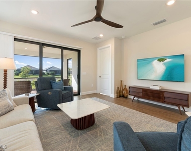 11929 Sacra Place - Photo Thumbnail 12