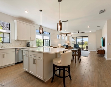 11929 Sacra Place - Photo Thumbnail 3