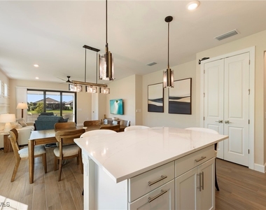 11929 Sacra Place - Photo Thumbnail 7