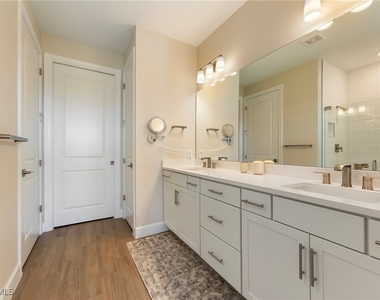 11929 Sacra Place - Photo Thumbnail 17
