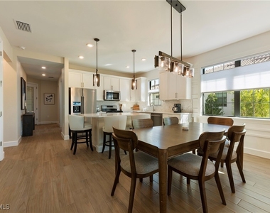 11929 Sacra Place - Photo Thumbnail 9