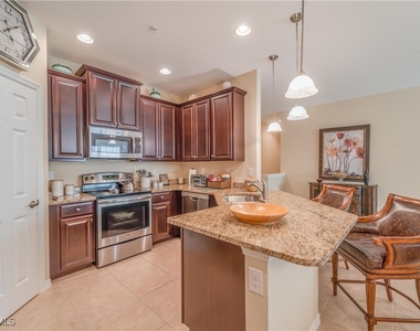 8540 Violeta Street - Photo Thumbnail 10