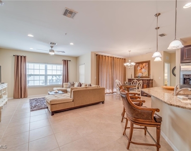 8540 Violeta Street - Photo Thumbnail 4
