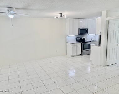 826 Wiggins Pass Road - Photo Thumbnail 4
