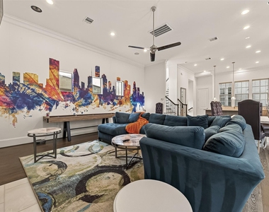 2506 Mckinney Street - Photo Thumbnail 12